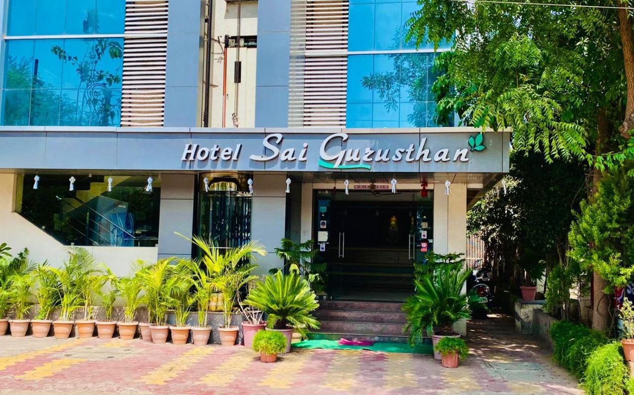 Hotel Sai Gurusthan Ширди Экстерьер фото